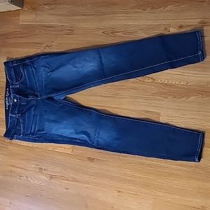 American Eagle Super Stretch Blue Jeans